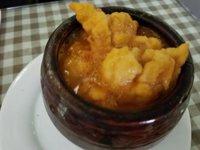 吃貨去哈爾濱一定要吃哪些當?shù)氐男〕裕?></a></p>

<p>（5） 哈爾濱的燒烤也不錯可以嘗嘗，哈爾濱的燒烤，碳烤居多，生肉烤制，烤出來的味道，對食材要求挺高，再就是調(diào)料來加入。有幾個店可以推薦，于家燒烤，道外北十八道街84.老味燒烤，安達街34號</p>
<p><a href=